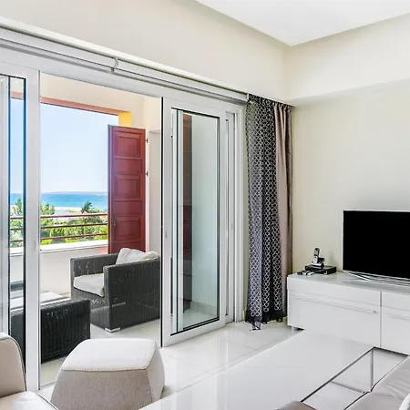 Limassol Marina Nereids D22 By Ezoria Villas Exterior photo